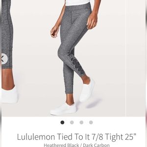 Lululemon Tied To It 7/8 tight
